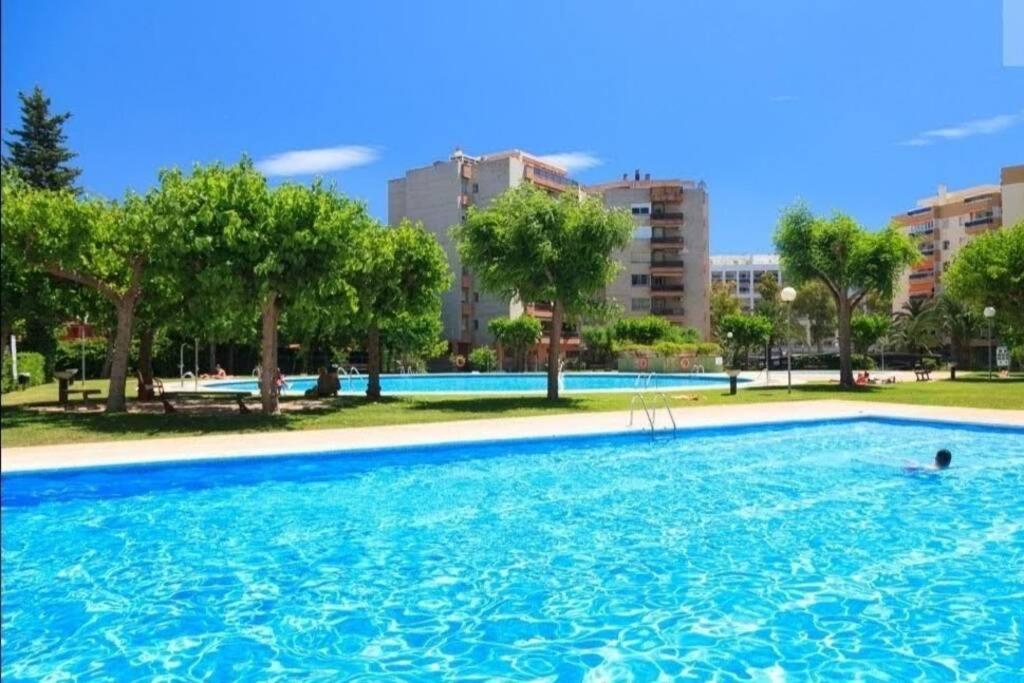 Palm Mediterrani ซาลอว์ ภายนอก รูปภาพ